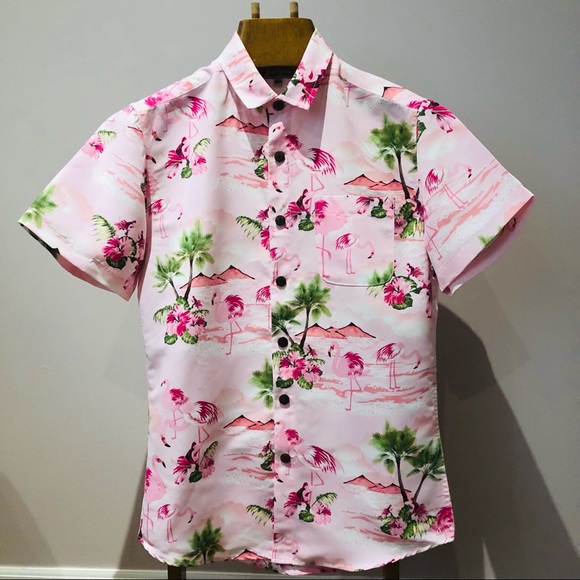 NWOT pink Maui Maui flamingos & dunes button down collared short sleeved  sz M - Picture 6 of 7